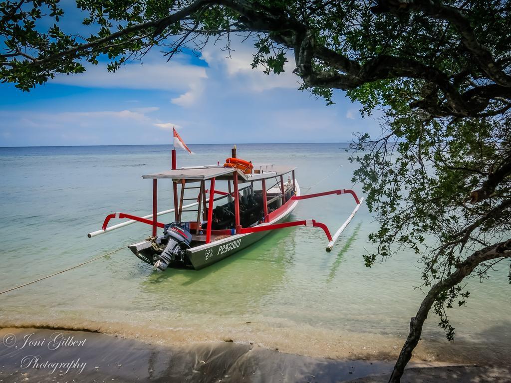 Lutwala Bungalows And Private Villa Gili Trawangan Exterior foto